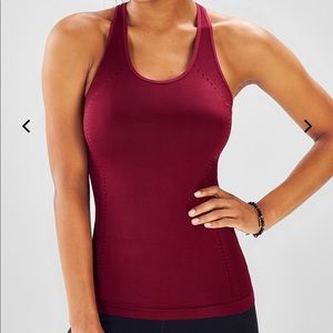 Fabletics (M) Delta Seamless Tank II in Bayberry*GUC*
